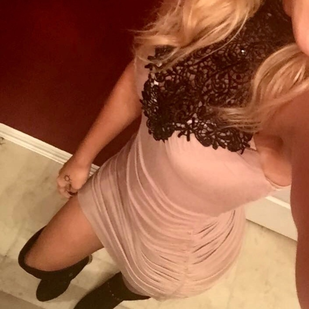 Nude/Black cocktail dress.